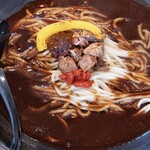 スカ醬本舗 - スカ醤カレーラーメン。これも目玉商品です。