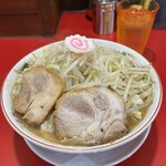 麺匠 柳 - らー麺(300g)でヤサイマシニンニクマシです。