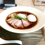 宍道湖しじみ中華蕎麦 琥珀 東京本店 - 