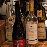 Ura Dora - ワインと日本酒(貴醸酒)