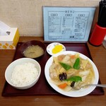 大衆中華 珍萬 - 肉ウマニ定食 800円