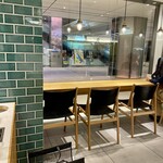 Curly's Croissant TOKYO BAKE STAND - 