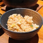 炭と、肴と、酒。 いこる - たけのこの炊き込みご飯