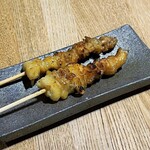 Nanba Yakitori Porc - おまかせ串・皮