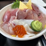 枕崎お魚センター - 海鮮丼