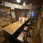 Itarian Sakaba Takeya Mizuhodai Ten - 店内テーブル席