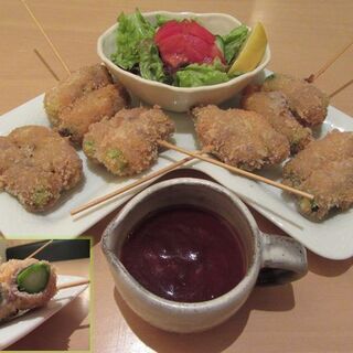 May's special dish "Asparagus roll skewered cutlet" ♪