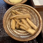 炭火焼和めし処 しんぱち食堂 - 漬物❗️無着色パリポリ漬け❗️
