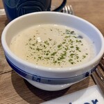 R Baker - 今日の日替わりスープは「クラムチャウダー」