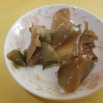 四川料理 桃源郷 - たっぷり食べたい派ランチ　１７００円　ザーサイ　【　２０１３年３月　】