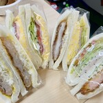 サンドイッチ工房ブランカ - ミックス / ロースカツ&ハムタマゴ / サーモンタルタル・ツナサラダ