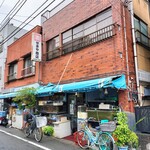 せきや商店 - せきや商店　建物全景