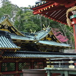 常吉いちご園 - 緑に映える御社殿