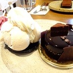 なかたに亭 - ムラング　シャンティ：367円+カライブ(チョコレートケーキ)：472円(’14.02月にて)