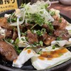Teppanyaki Okonomiyaki Ippo - ホルモンの火入れ絶妙　キャベツはシャキッと