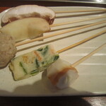 Kushiya Monogatari - 椎茸、じゃがいも、つくね、チヂミ、ちくわチーズ