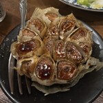 やきとり もつ焼 まるや - ニンニク丸揚げ（タレ無しも食ってみたい）