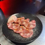焼肉 肉どうし - お通し　¥560
