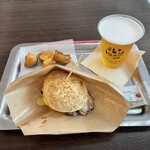 自由が丘バーガー - ベーコンチーズバーガー + Cセット(ハートランド生beer)