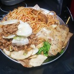 キッチン ブルー グローブ - 納豆、自作のカブお新香を添えて