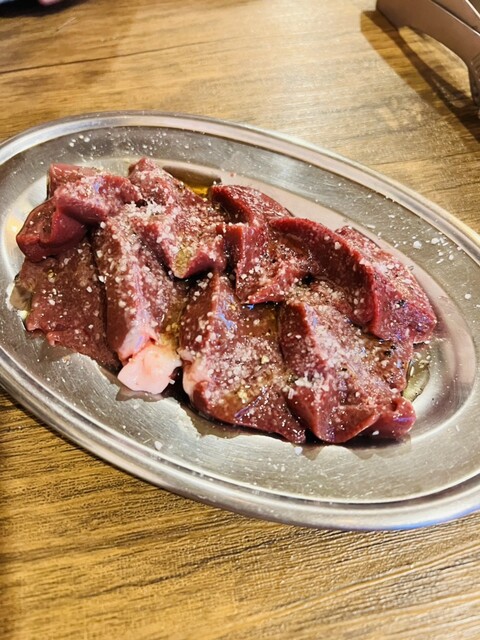 炭火やきとん ブッチャー横山 - 桂台（もつ焼き）の写真