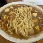 盛来軒 - マーボーメンの麺(平麺)