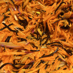 Carrot and red onion marinated in salt kelp