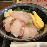 Shimano Ajidokoro Hiradokonne - 海鮮丼