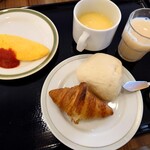 GRANDVRIO HOTEL TOKACHI MAKUBETSU ONSEN - 一般朝食バイキング 1,650円(税込)。 