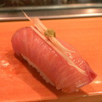 鮨処寿司大 - ブリ