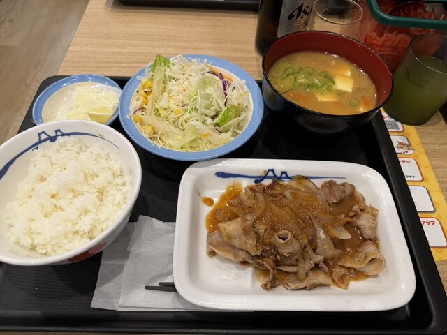 Matsuya Mizonokuchi Ten - Takatsu/Gyu-don (Beef bowl) | Tabelog