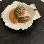 炭火肉焼き倉庫　CONOYOSHI - ホタテ炭火焼き