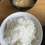 Kankoku Oshokujitokoro Fukurouya - ご飯味噌汁はセルフ方式、おかわり自由