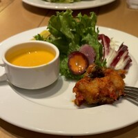 Osteria UVA RARA 横浜 - 