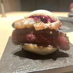 Yakiniku Kokon - オマール海老とシャトーブリアンのハンバーガー