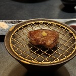 西麻布 焼肉 X - 薄切りタンはレモン塩で