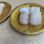 寿司本家 - 特大生ホタテ