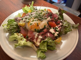 HARE CAFE cafe&bal - ローストビーフ丼