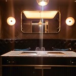 西麻布 焼肉 X - 個室の雰囲気