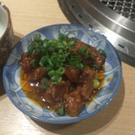 焼肉芝浦 - 小鉢(牛スジ)