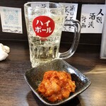 Sakana Sakaba Gobugobu - ハイボール390円とえんがわユッケ500円