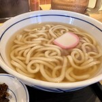 Uesuto - セットのうどん。デフォルトはかまぼこのみ。