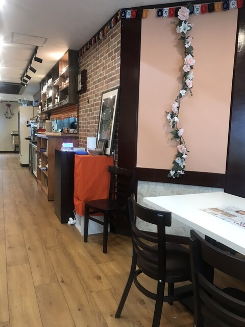 India Nepalese Ten The Mountain HUB photo 4