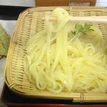 津田屋官兵衛  - 麺。