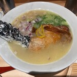 HACHIKI - コンフィ鶏 京の鶏白湯SOBA 塩