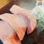 焼肉食道 かぶり - 厚切り上タン塩