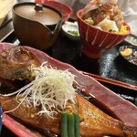 とくぞう 熱海さかな横丁 - 