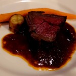 ウエストパパ - 高知県大豊町の北窪さんの春鹿のロースト・菜の花＆タラの芽＆春人参を添えて