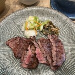 仙台 肉のいとう 炭火焼牛たん 直 - 