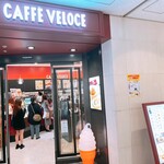 CAFE VELOCE - 店内入り口